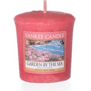Garden by the Sea Votive Yankee Candle