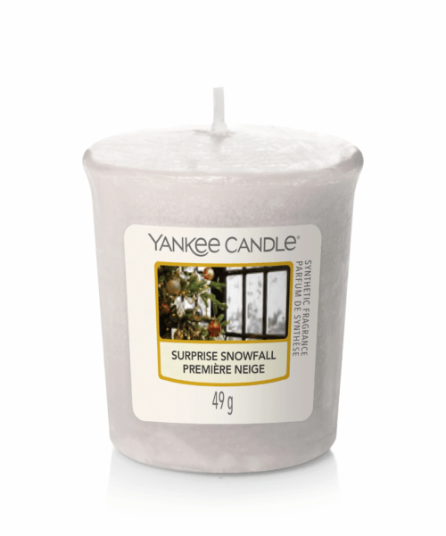 Surprise Snowfall Votive Yankee Candle