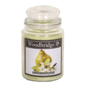 Woodbridge-english-pear-freesia-large-candle-www-geurenzeepshop-nl
