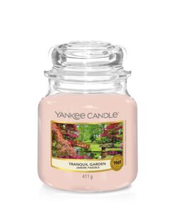 Tranquil Garden Medium Jar Yankee Candle