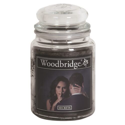 Woodbridge-565gram-large-candle-secrets-woodbridge-www-sajovi-nl-www-geurenzeepshop-nl