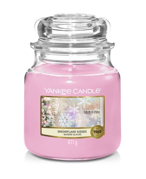 Snowflake Kisses Medium Jar Yankee Candle