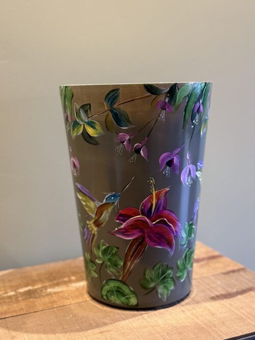 Hummingbirds-Illuminate-Conic-geurkaars-candle-limited-edition-handpainted-exclsive-www.geurenzeepshop.nl